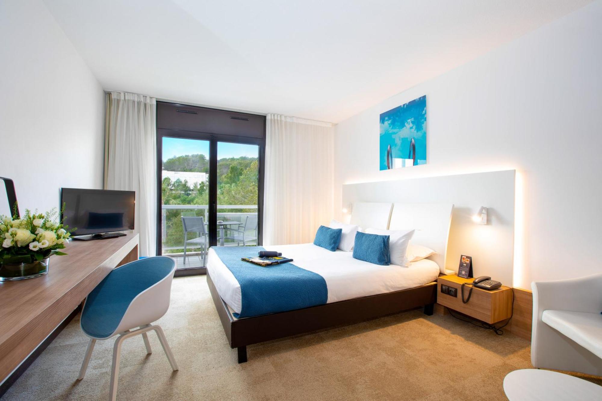 Standard Double Room,1323586192:JPEG