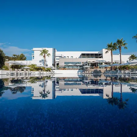 Mouratoglou Hotel & Resort-2